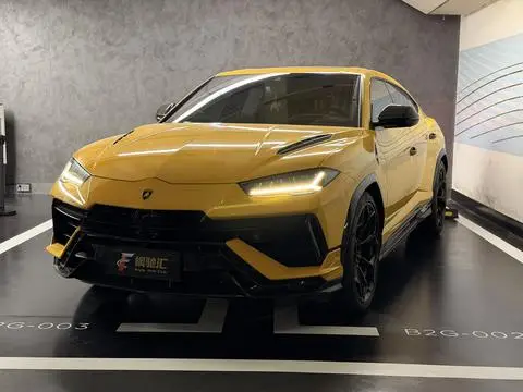 Lamborghini Urus 2022