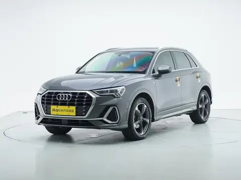 Audi Q3 2021