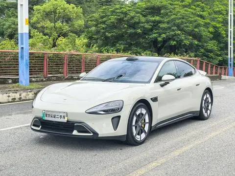 Xiaomi 小米SU7 2024