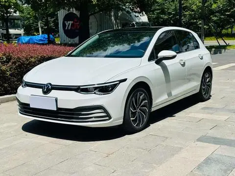 Volkswagen Golf 2023