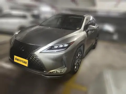 Lexus RX 2020