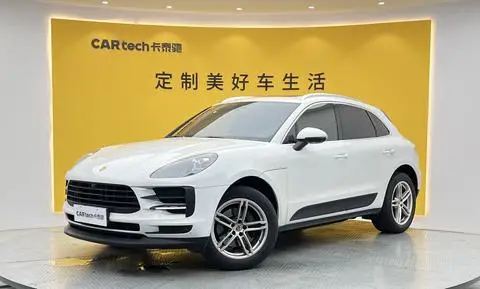 Porsche Macan 2021