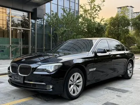 BMW 7 Series 2011