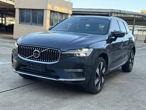 Volvo XC60 PHEV 2025