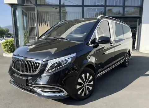 Mercedes-Benz 威霆 2021
