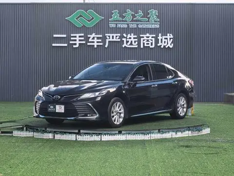 Toyota Camry 2023