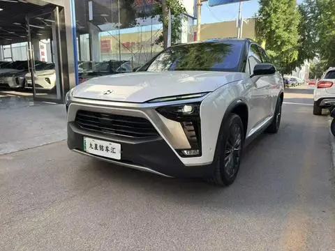 NIO ES8 2020