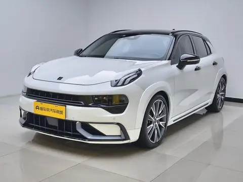 Lynk & Co 02 Hatchback 2022