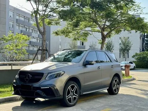 Mercedes-Benz GLE 2016