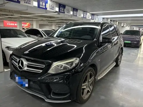 Mercedes-Benz GLE 2017 — фото 1