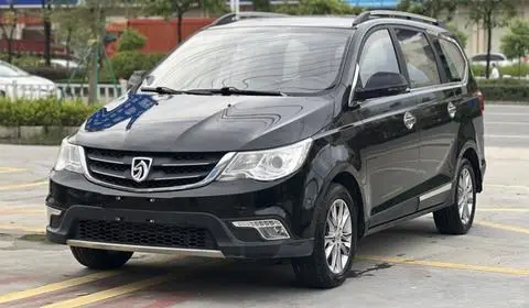 Baojun 730 2015
