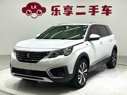Peugeot 5008 2017