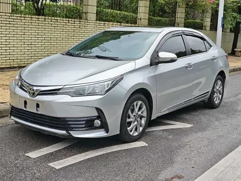 Toyota Corolla 2017 — фото 1