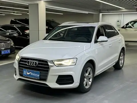 Audi Q3 2016 — фото 1