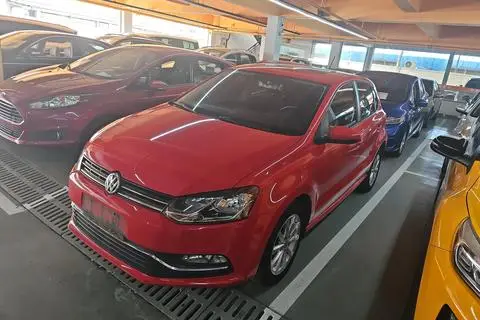 Volkswagen Polo 2016 — фото 1