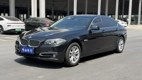 BMW 5 Series 2013 — фото 1