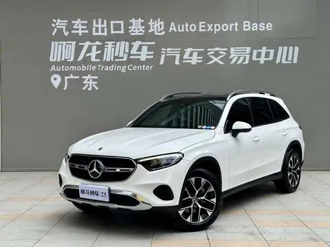 Mercedes-Benz GLC 2023
