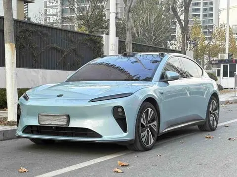 NIO ET5 2022