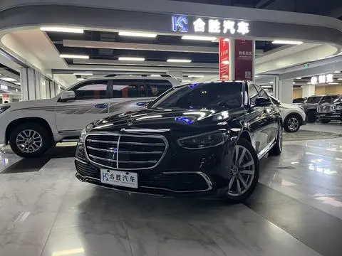 Mercedes-Benz S-Class 2023