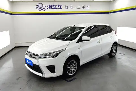 Toyota YARIS L 2015