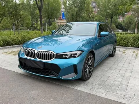 BMW 3 Series 2023 — фото 1