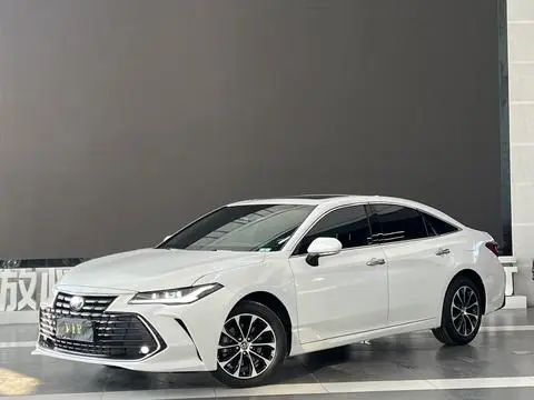 Toyota 亚洲龙 2022