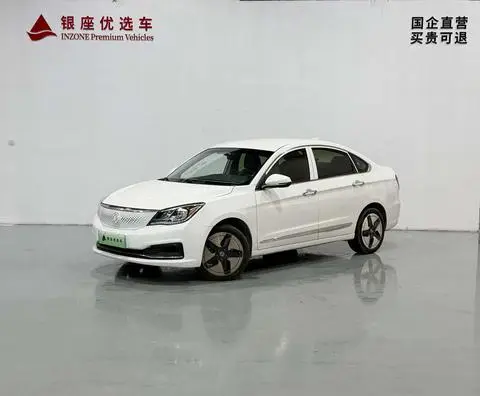 Dongfeng E70 2021