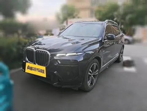 BMW X7 2023