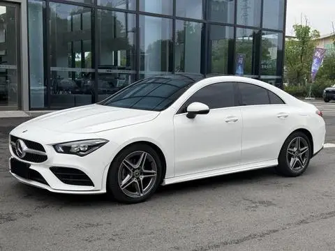 Mercedes-Benz CLA 2022
