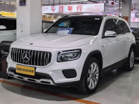 Mercedes-Benz GLB 2020 — фото 1