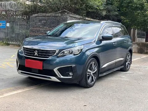 Peugeot 5008 2017
