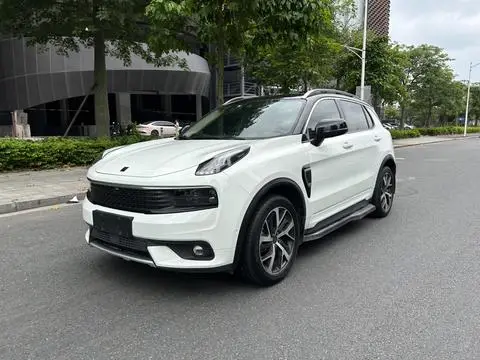 Lynk & Co 01 EM-P 2019
