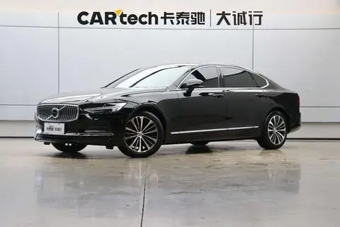 Volvo S90 2025