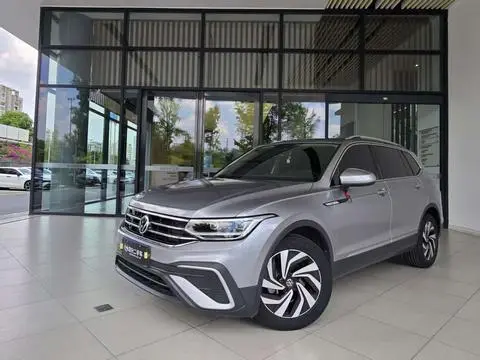 Volkswagen Tiguan L 2022