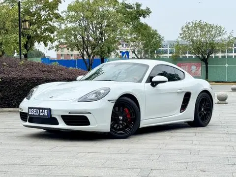 Porsche 718 2016