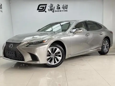 Lexus LS 2018