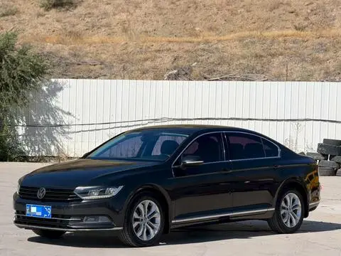Volkswagen Magotan 2018 — фото 1