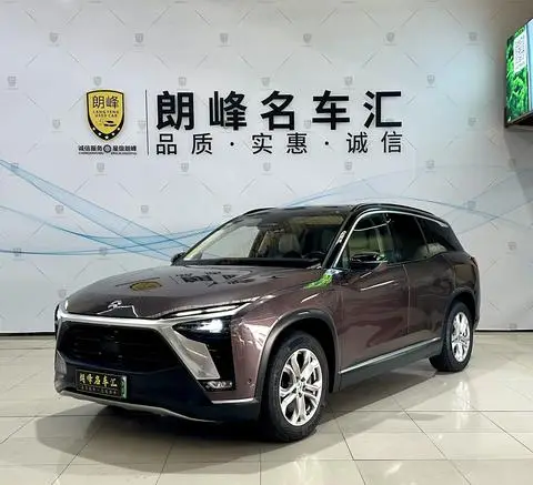 NIO ES8 2020