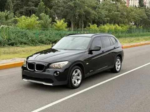 BMW X1 2012 — фото 1