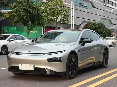 XPeng 小鹏P7 2022