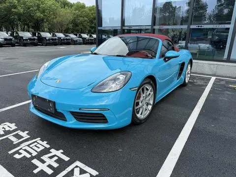 Porsche 718 2016