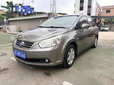 Venucia D50 2013