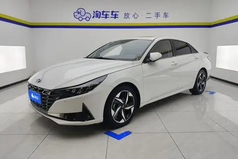 Hyundai Elantra 2021 — фото 1