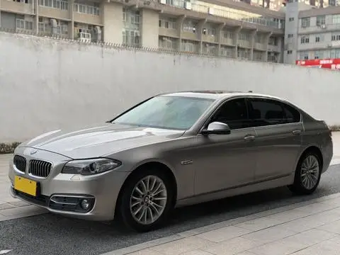 BMW 5 Series 2014 — фото 1