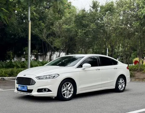 Ford 蒙迪欧 2013 — фото 1