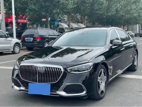 Mercedes-Benz 迈巴赫S-Class 2024