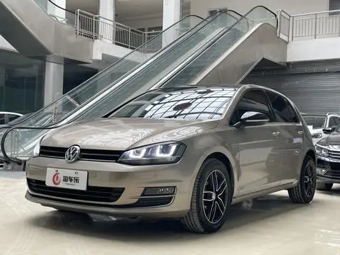 Volkswagen Golf 2017 — фото 1