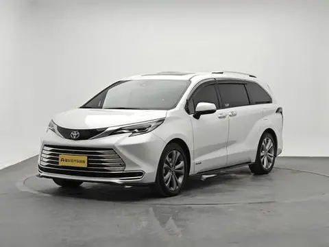 Toyota 赛那 2023