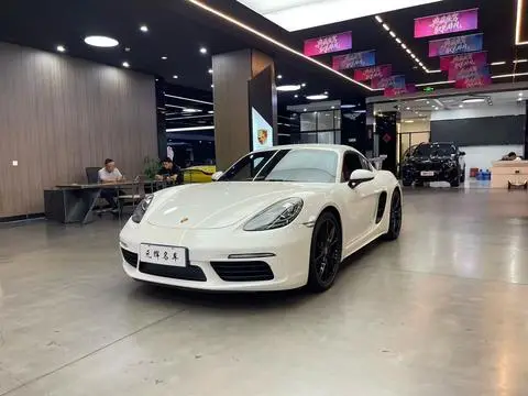 Porsche 718 2016
