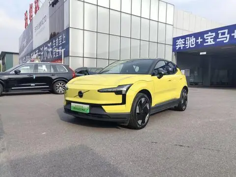 Volvo EX30 2025